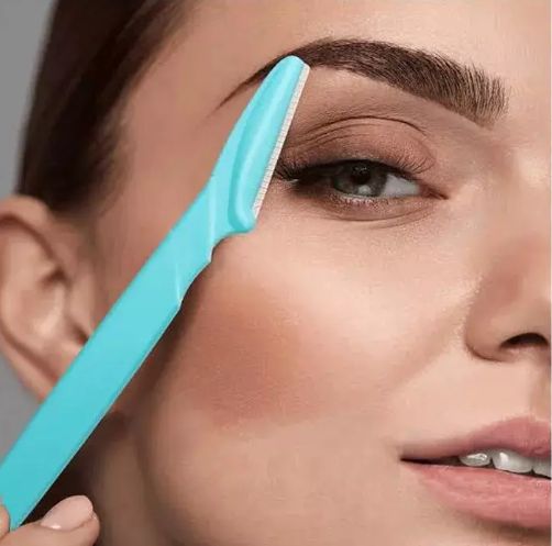 Eyebrow & Facial Hair Trimmer